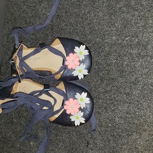 Toddler flower sandals